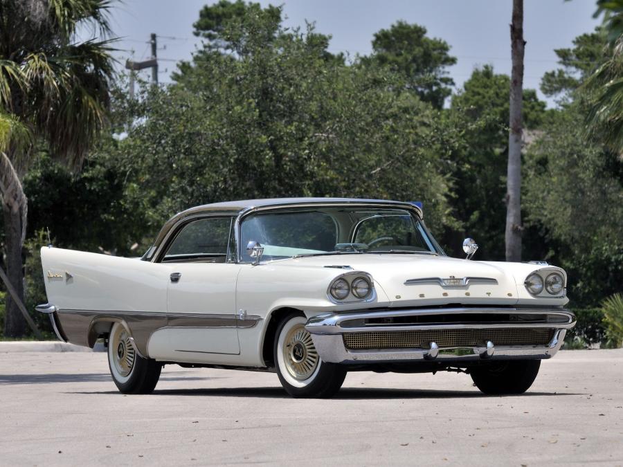  DeSoto Adventurer Hardtop Coupe 1957 года  (фото 1 из 4)